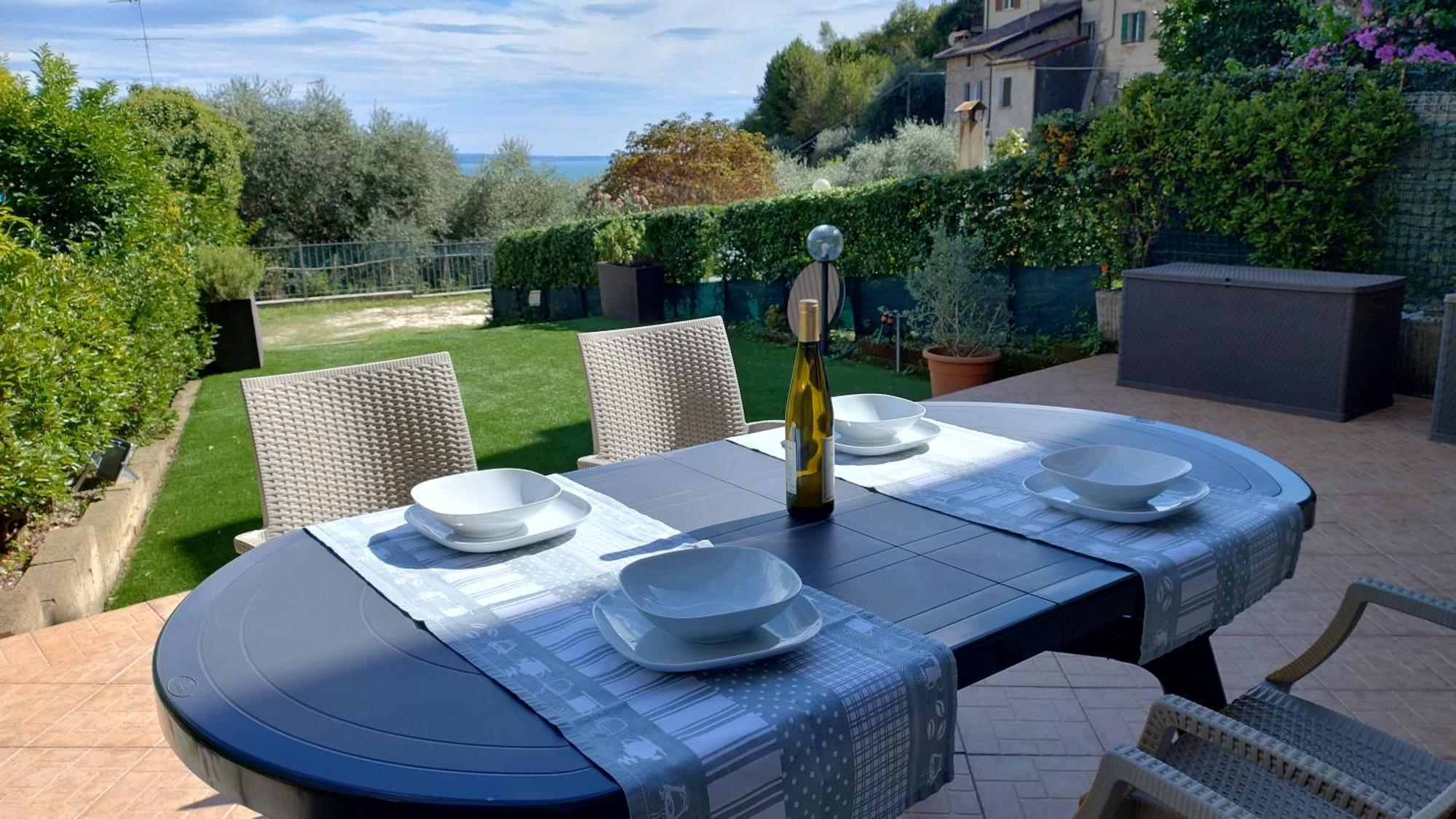 Agora' Home Gardone Riviera Exterior foto